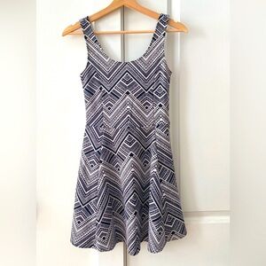 Divided by H&M Black & White Geometric Skater Dress